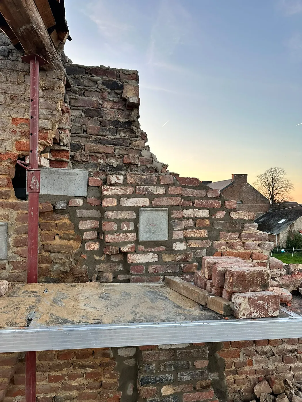 Rénovation de charpente sur bâtisse en pierre — réalisation A Rapetti Toiture
