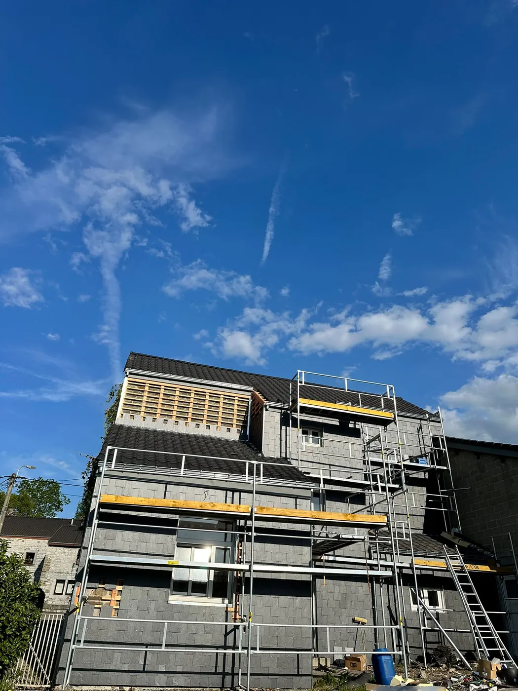 Rénovation de toiture — corps de ferme — réalisation A Rapetti Toiture