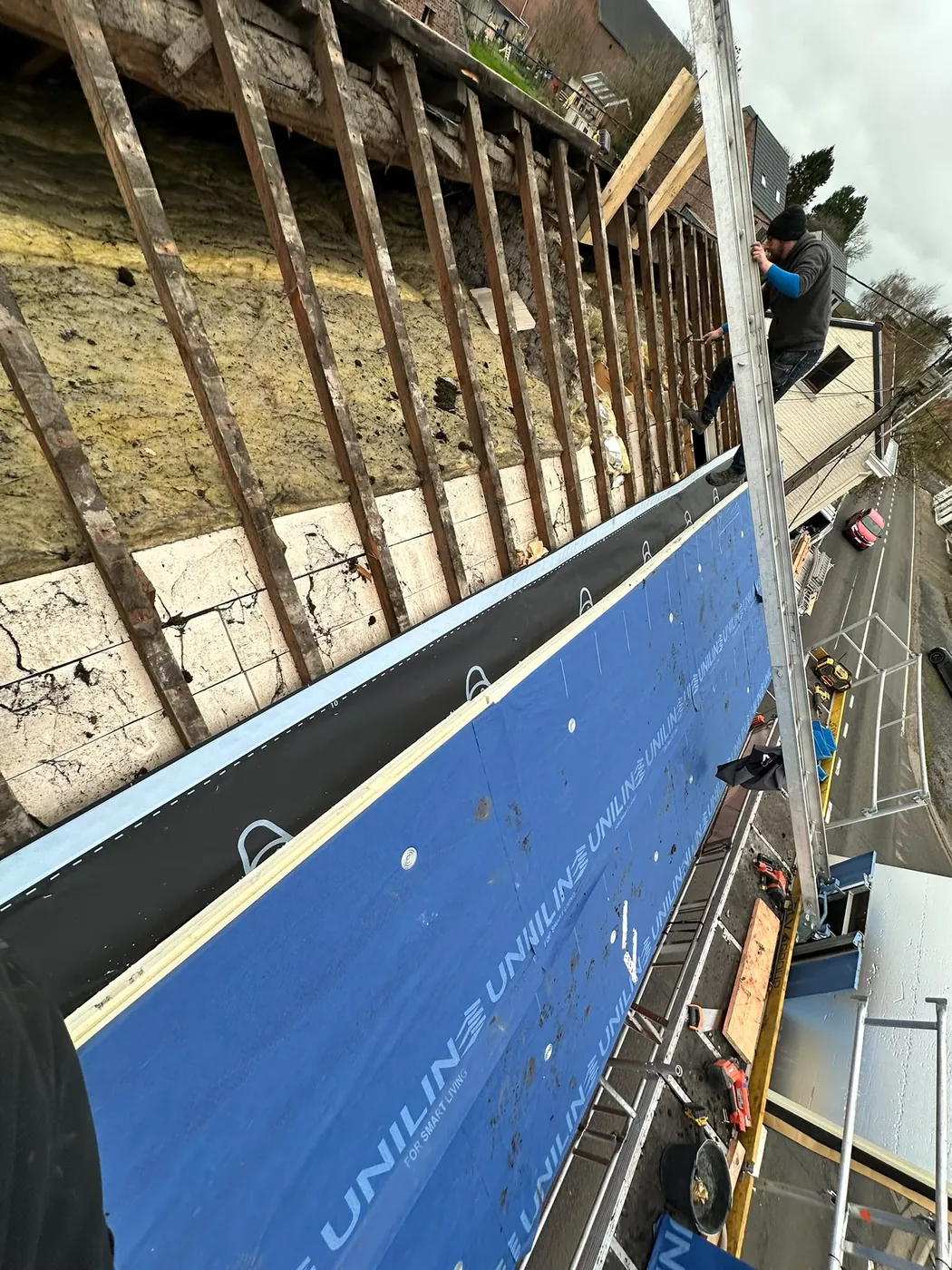 Rénovation de toiture — maison de rangée — réalisation A Rapetti Toiture